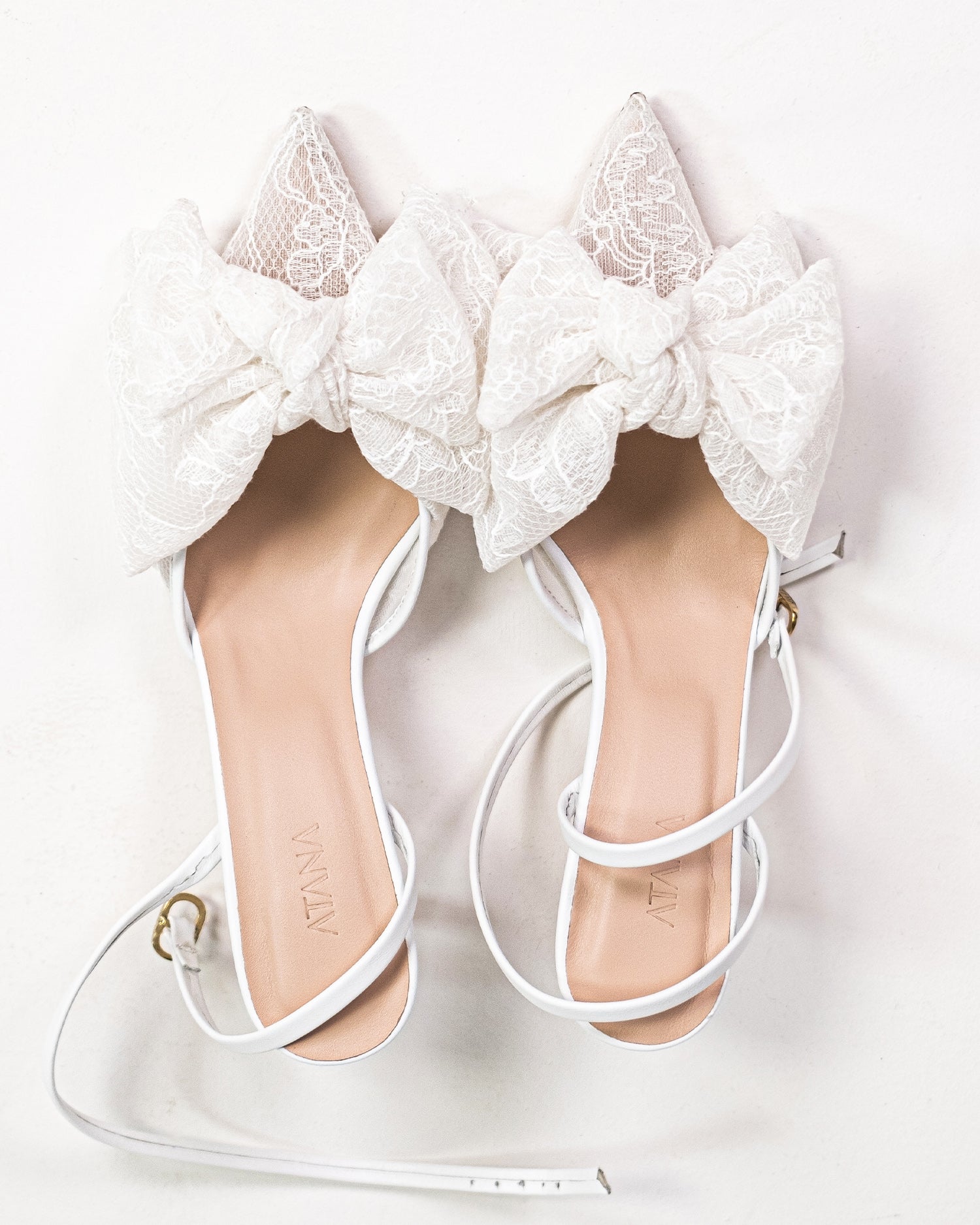 Bow Slipper 75 White Lace - HOUSE OF ATANA