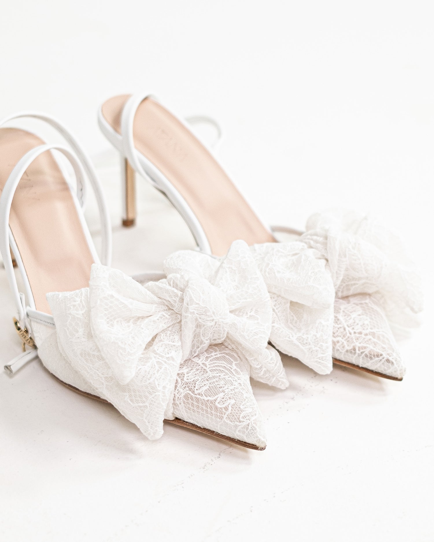 Bow Slipper 75 White Lace - HOUSE OF ATANA