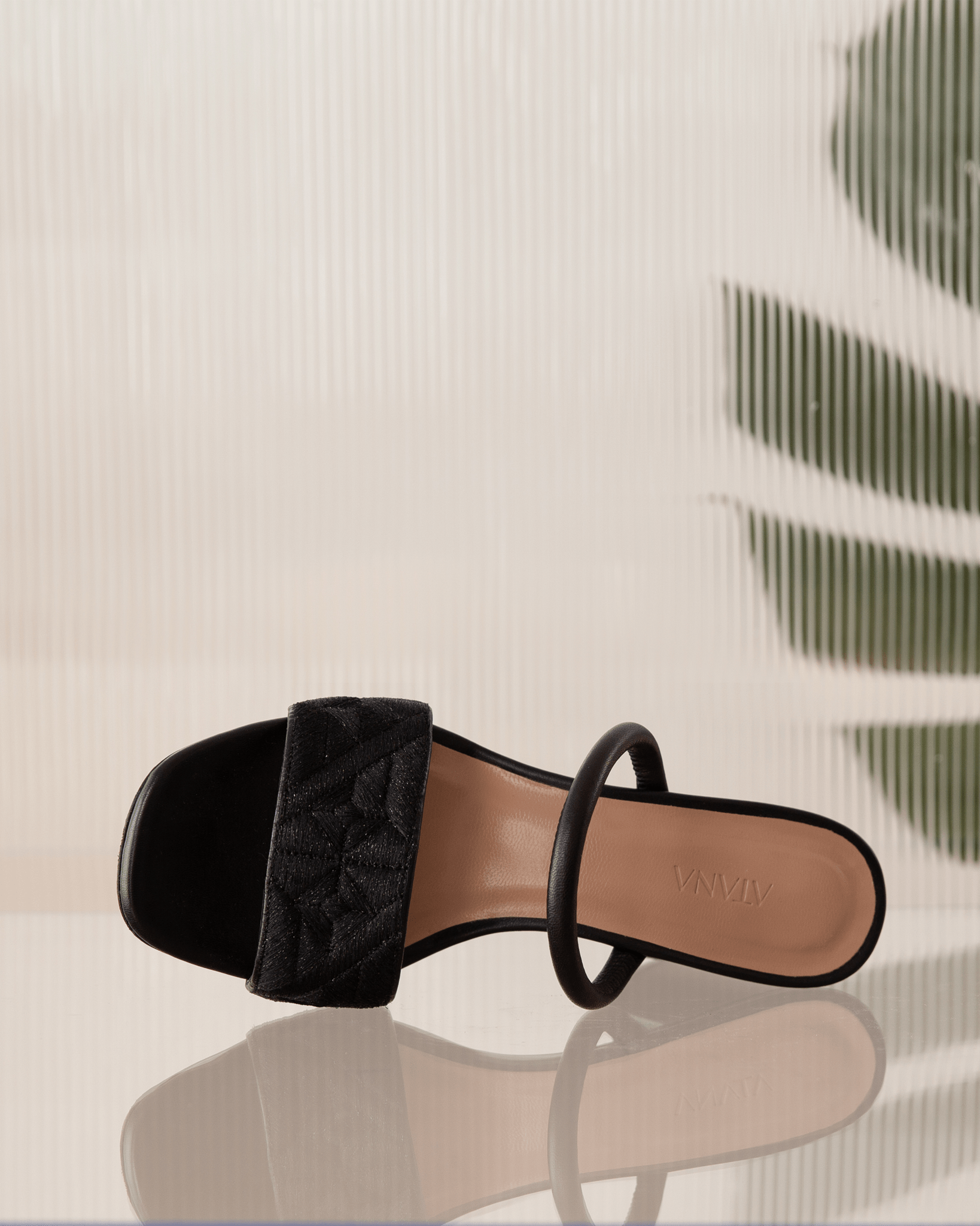 Full Fibre Mule 75 Black - HOUSE OF ATANA