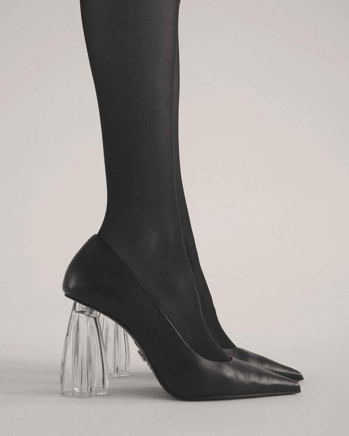 Fiorellini Glass Pump 90 Black - HOUSE OF ATANA