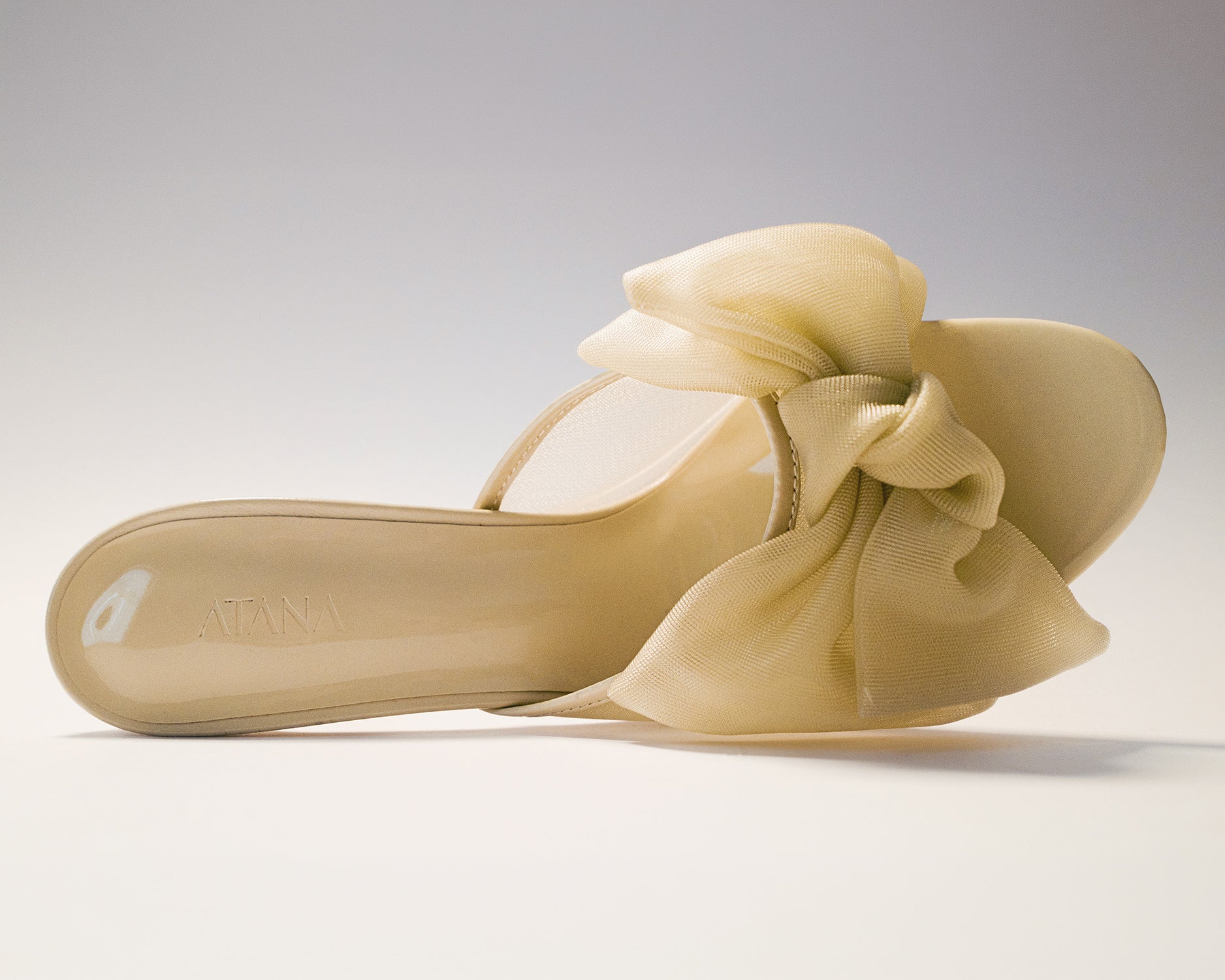 Bow Mule 85 Beige Patent - HOUSE OF ATANA