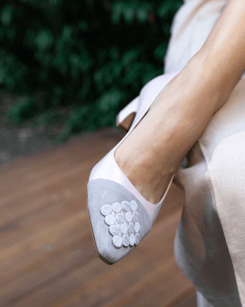 Fiorellini Brooch Pump 45 Lavender Blush - HOUSE OF ATANA