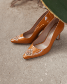Fiorellini Pump in Semi - Patent Leather 85 Peru Brown - HOUSE OF ATANA