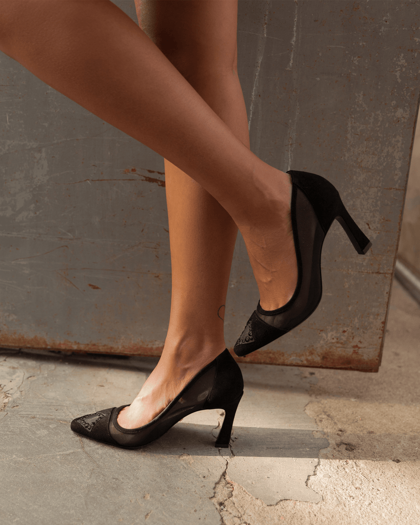 Pearls Pump Mesh 85 Black - HOUSE OF ATANA